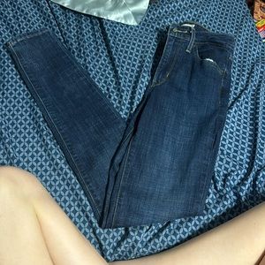 Levi’s High Rise Skinny Jeans